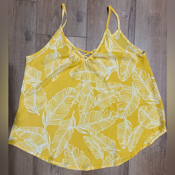 Sienna Sky Yellow Feather Print Camisole Tank - Picture 2 of 3